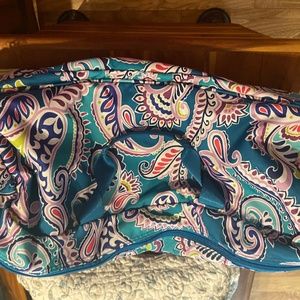 Vera Bradley-small rolling duffle bug